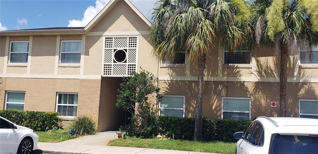 Photo of 2425 Barley Club Drive #1, Orlando, FL 32837 (MLS # S5159788)