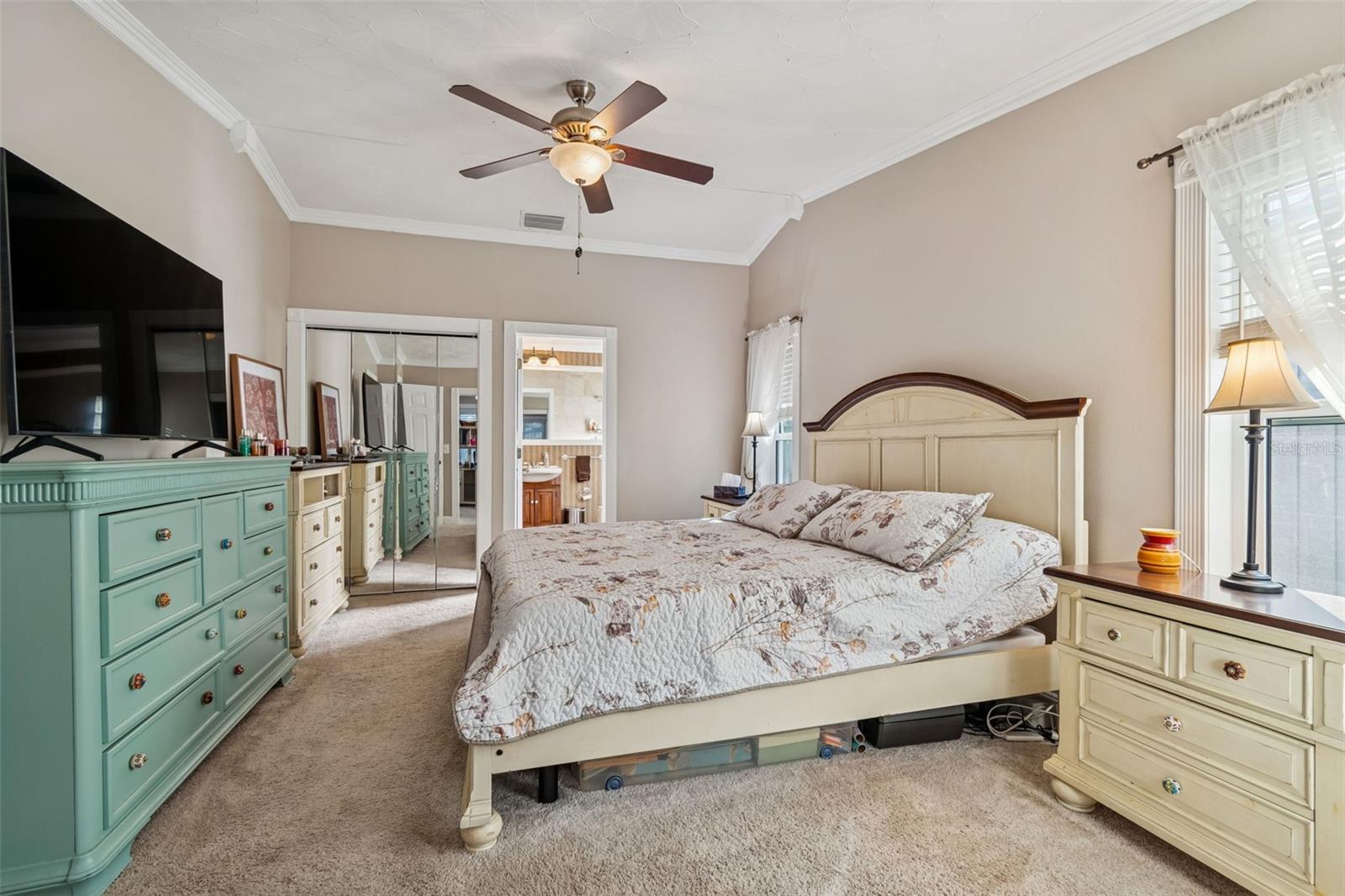 HIDDEN LAKE - Residential