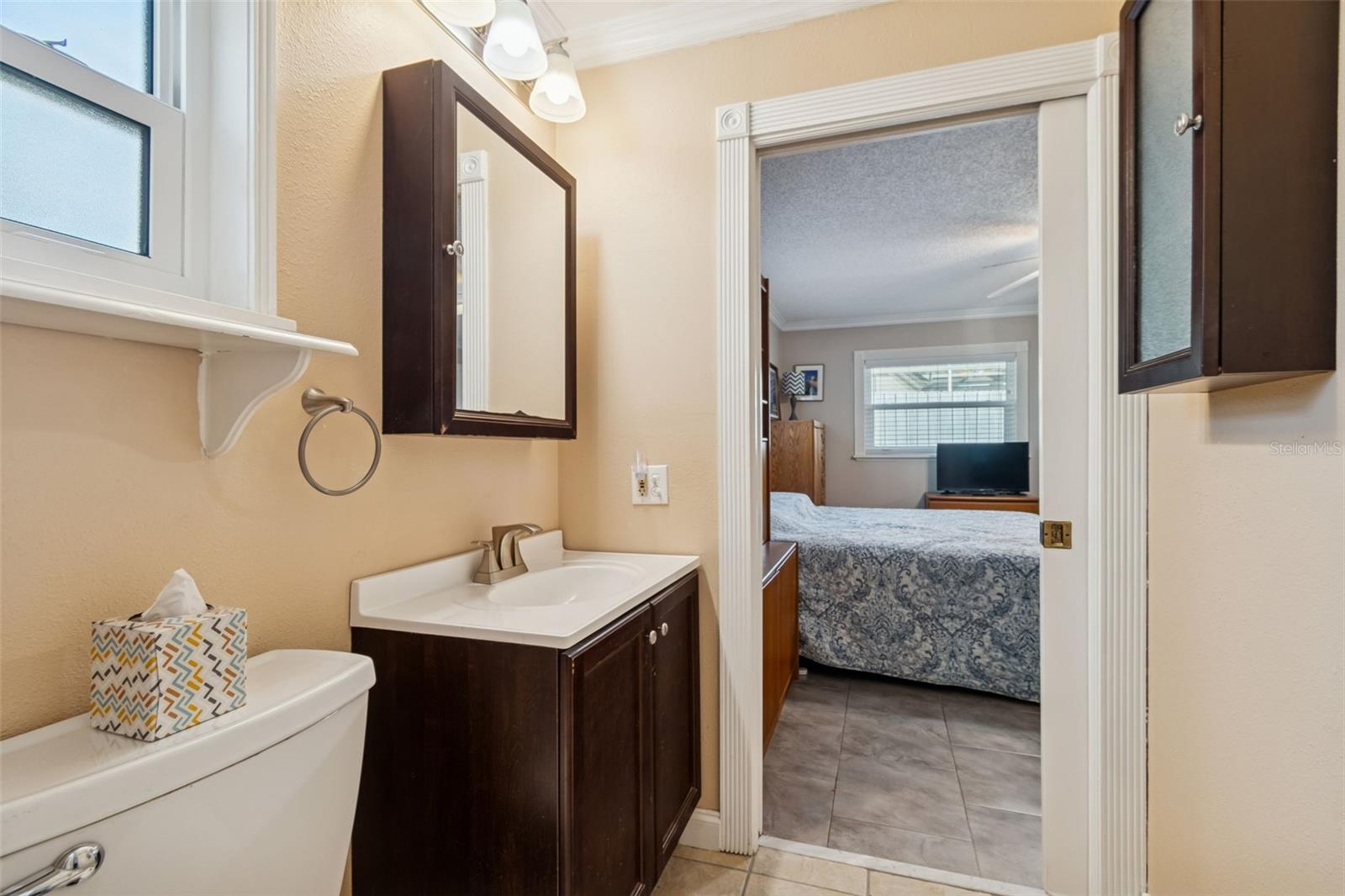 HIDDEN LAKE - Residential