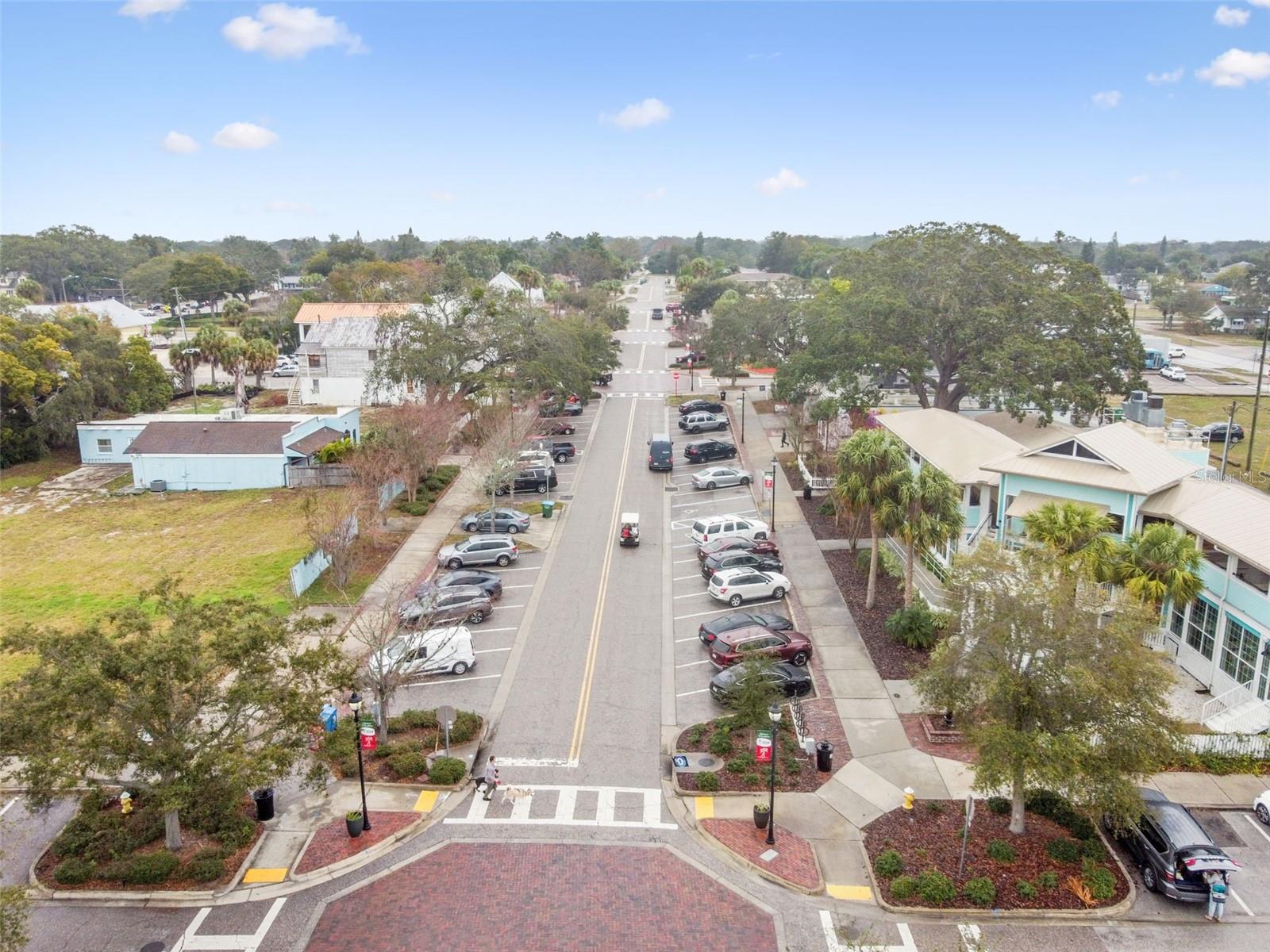HIDDEN LAKE - Residential