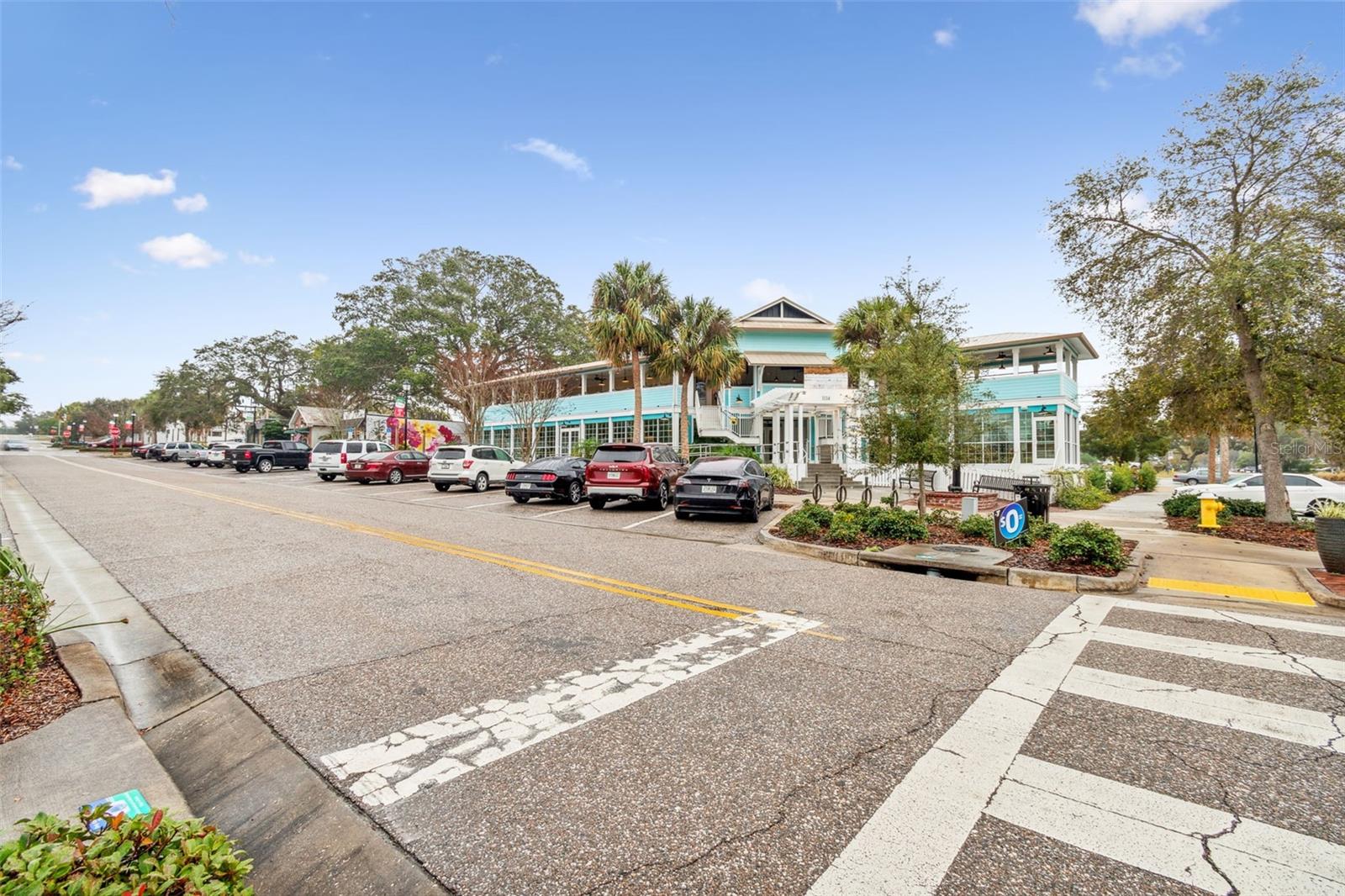 HIDDEN LAKE - Residential