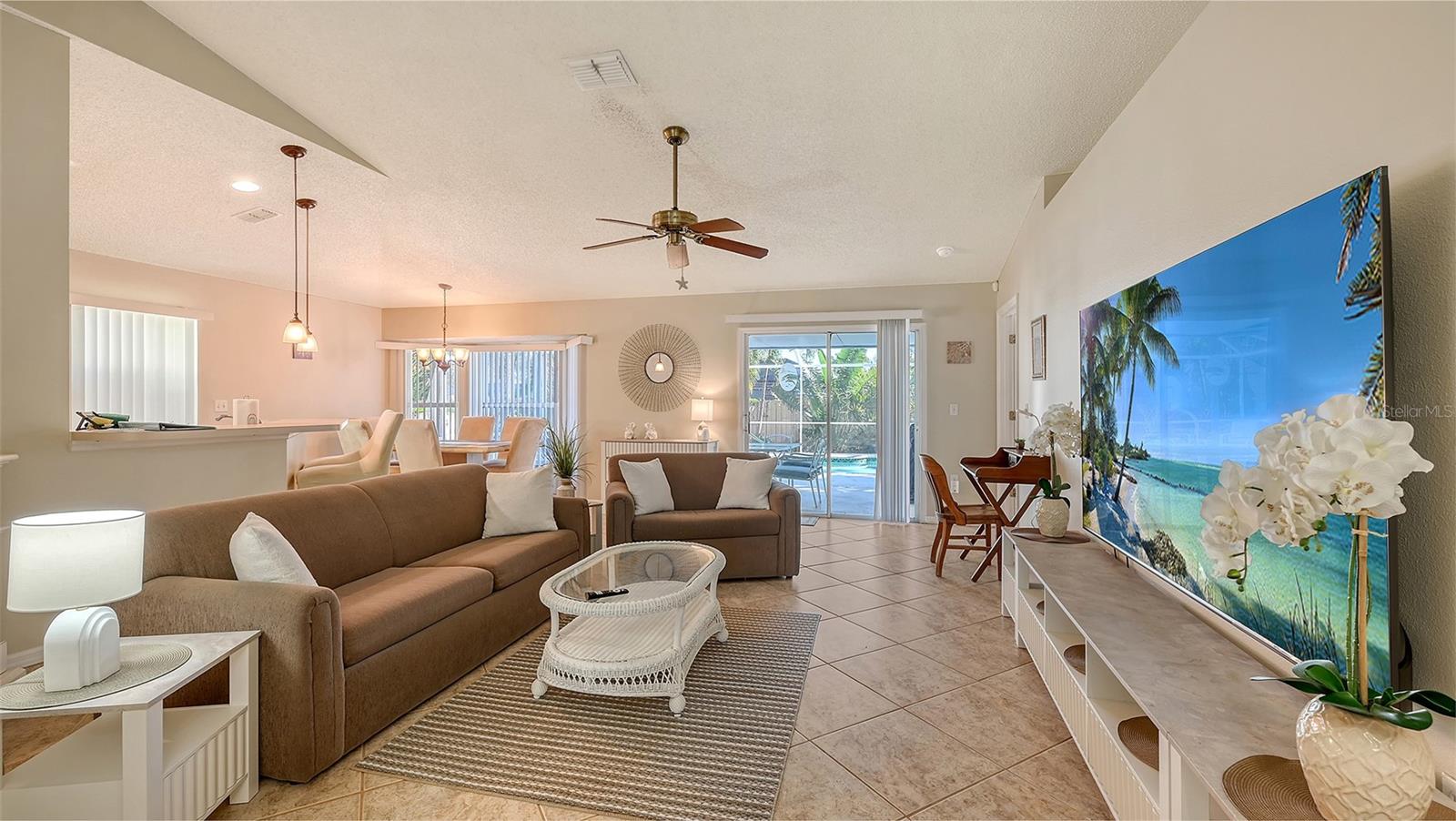 SUN HAVEN UNIT 3 - Residential Lease