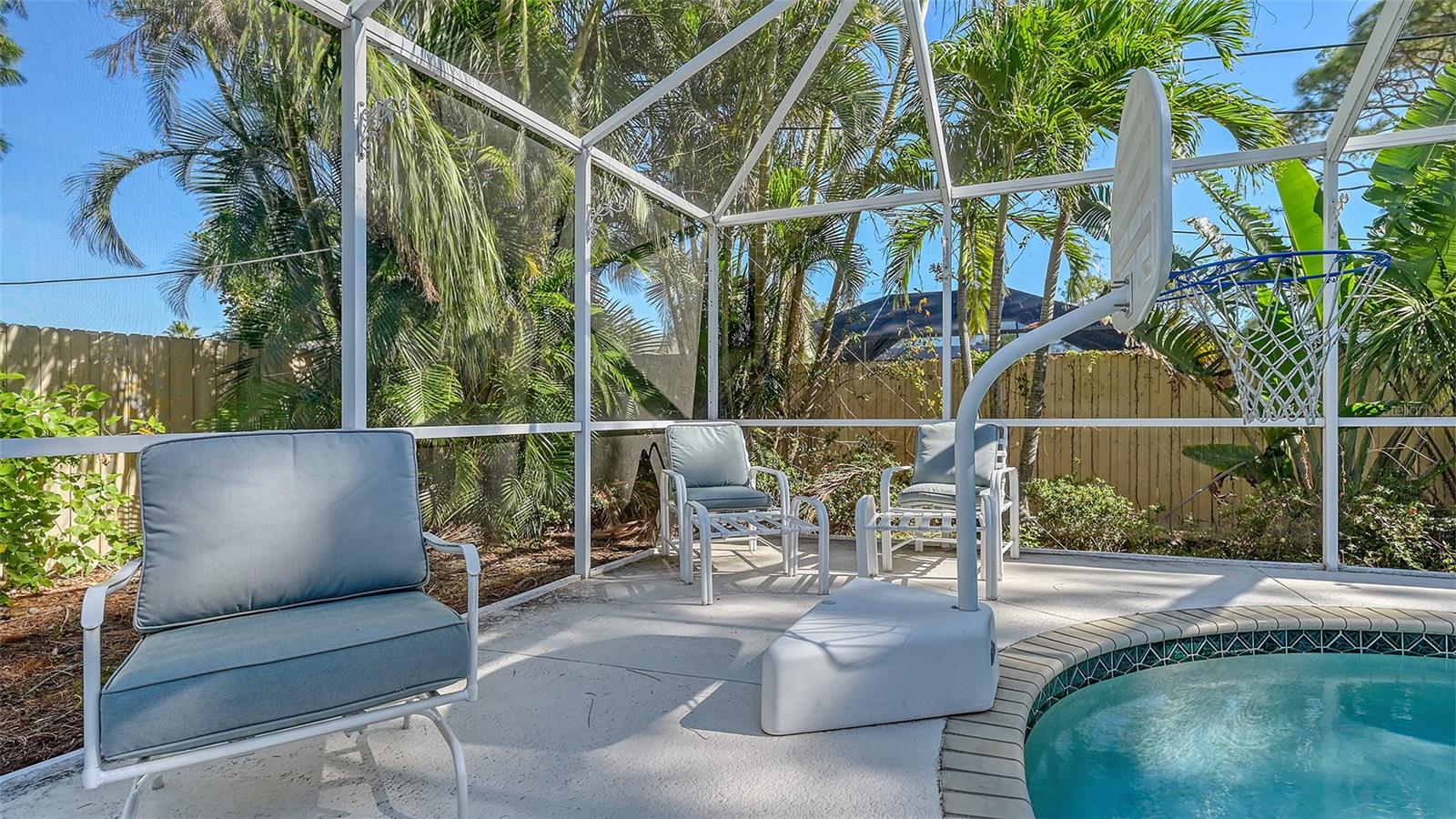 SUN HAVEN UNIT 3 - Residential Lease