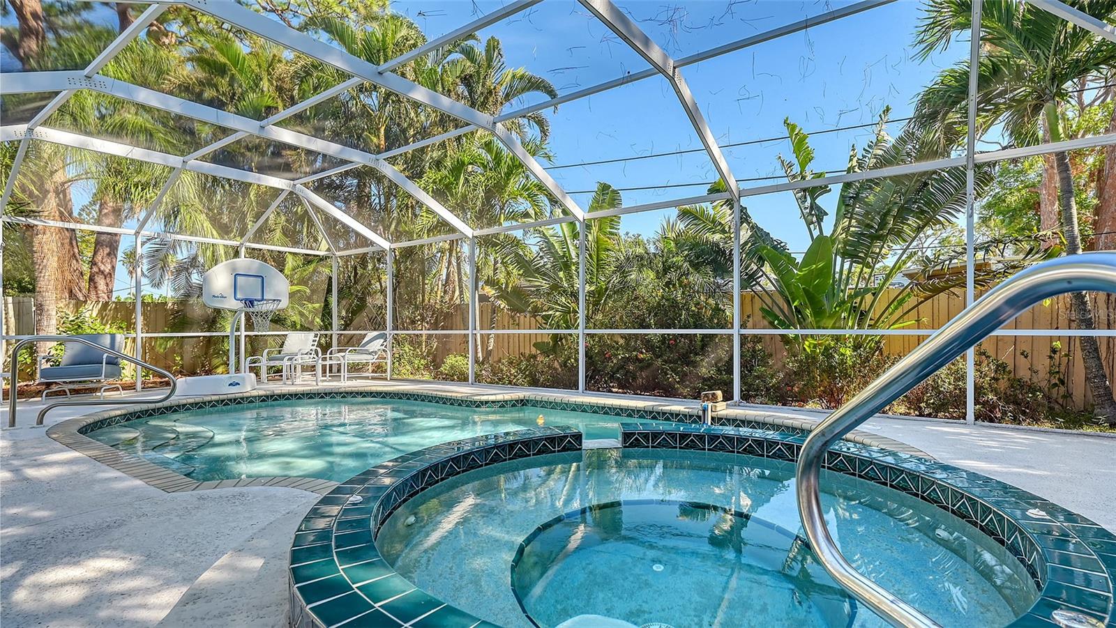 SUN HAVEN UNIT 3 - Residential Lease