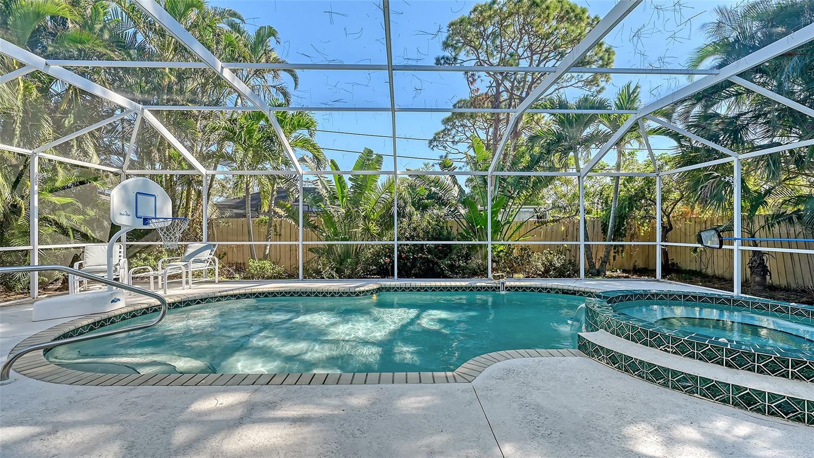 SUN HAVEN UNIT 3 - Residential Lease