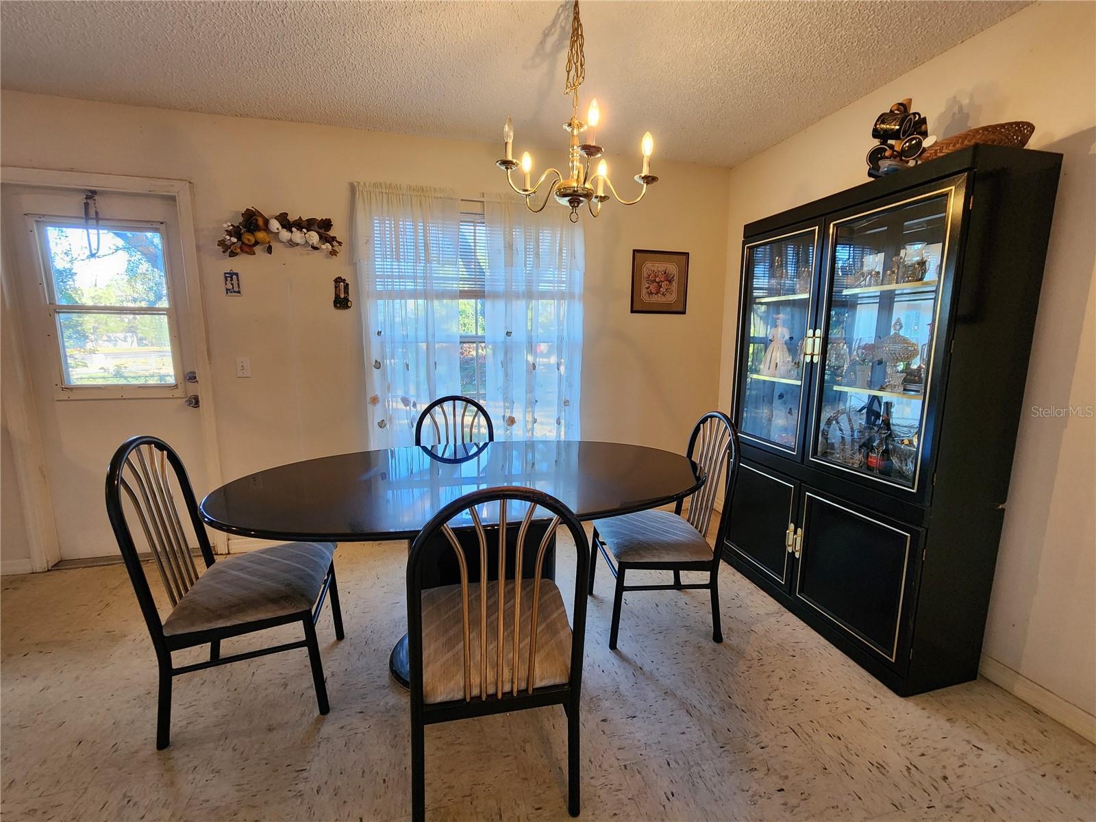 TA PRCL 41 IN SW1/4 SW1/4 SW1/4 - Residential