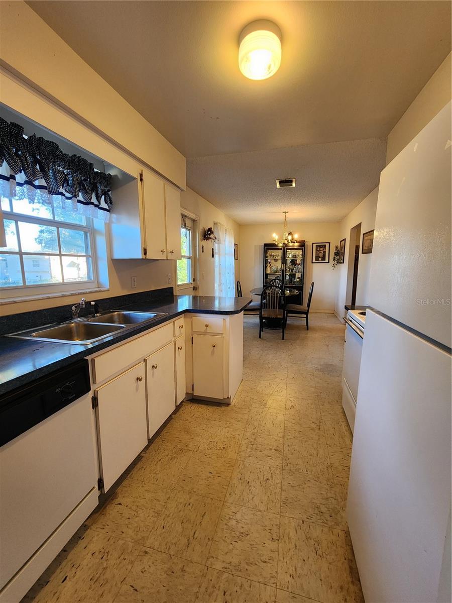 TA PRCL 41 IN SW1/4 SW1/4 SW1/4 - Residential