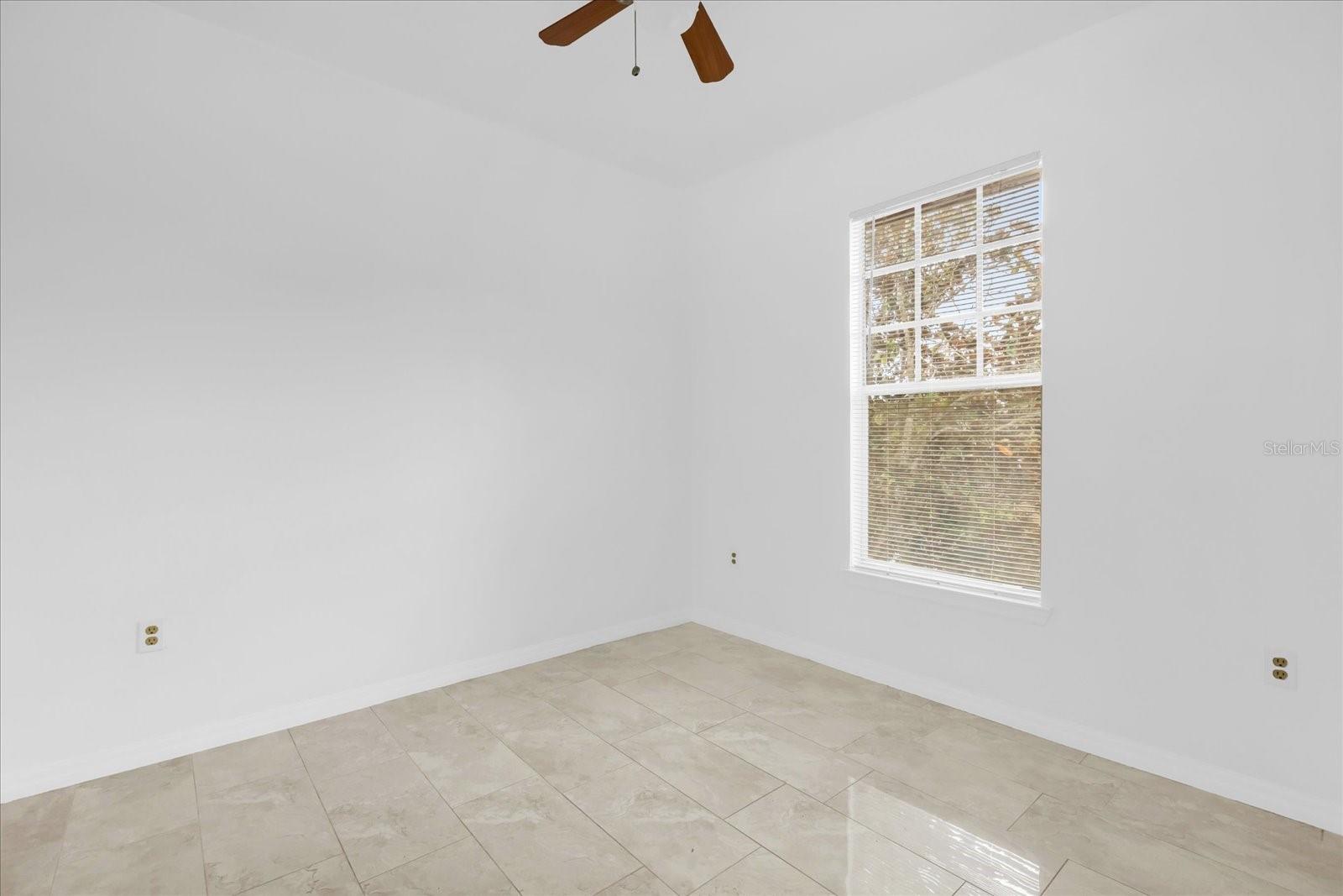 NOTTING HILL A CONDO - Residential