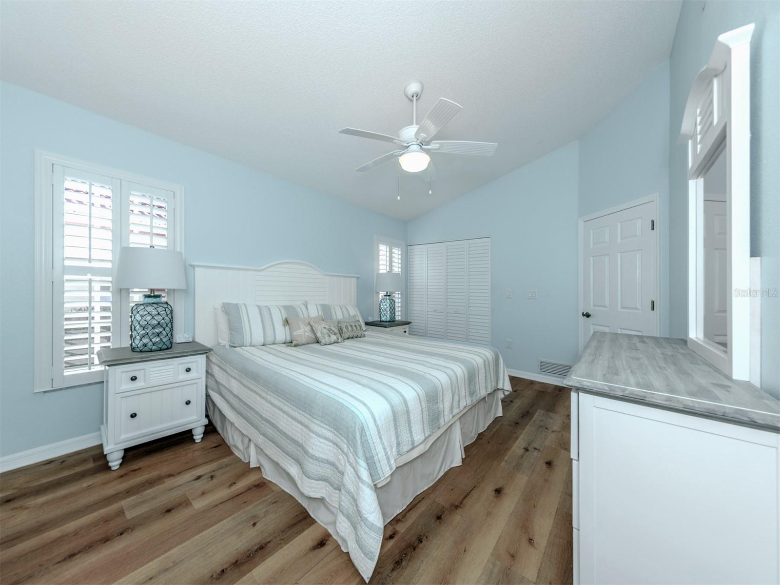 PALM VILLAS - Residential