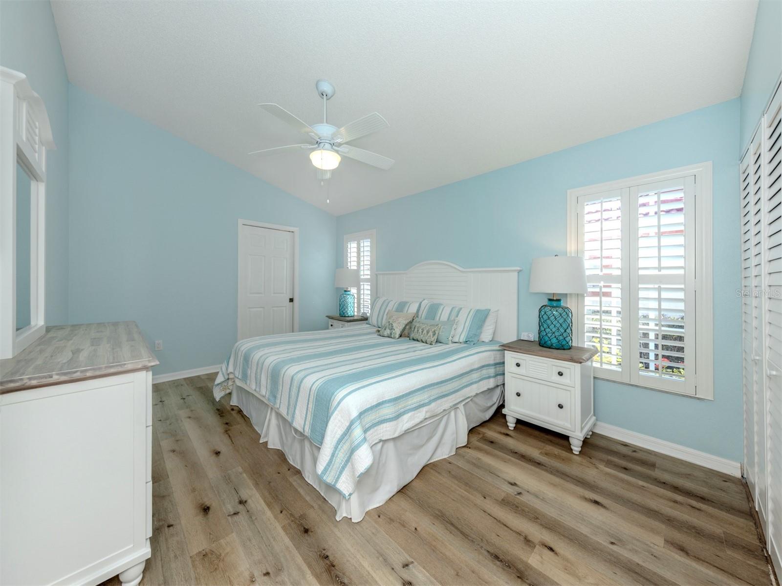 PALM VILLAS - Residential