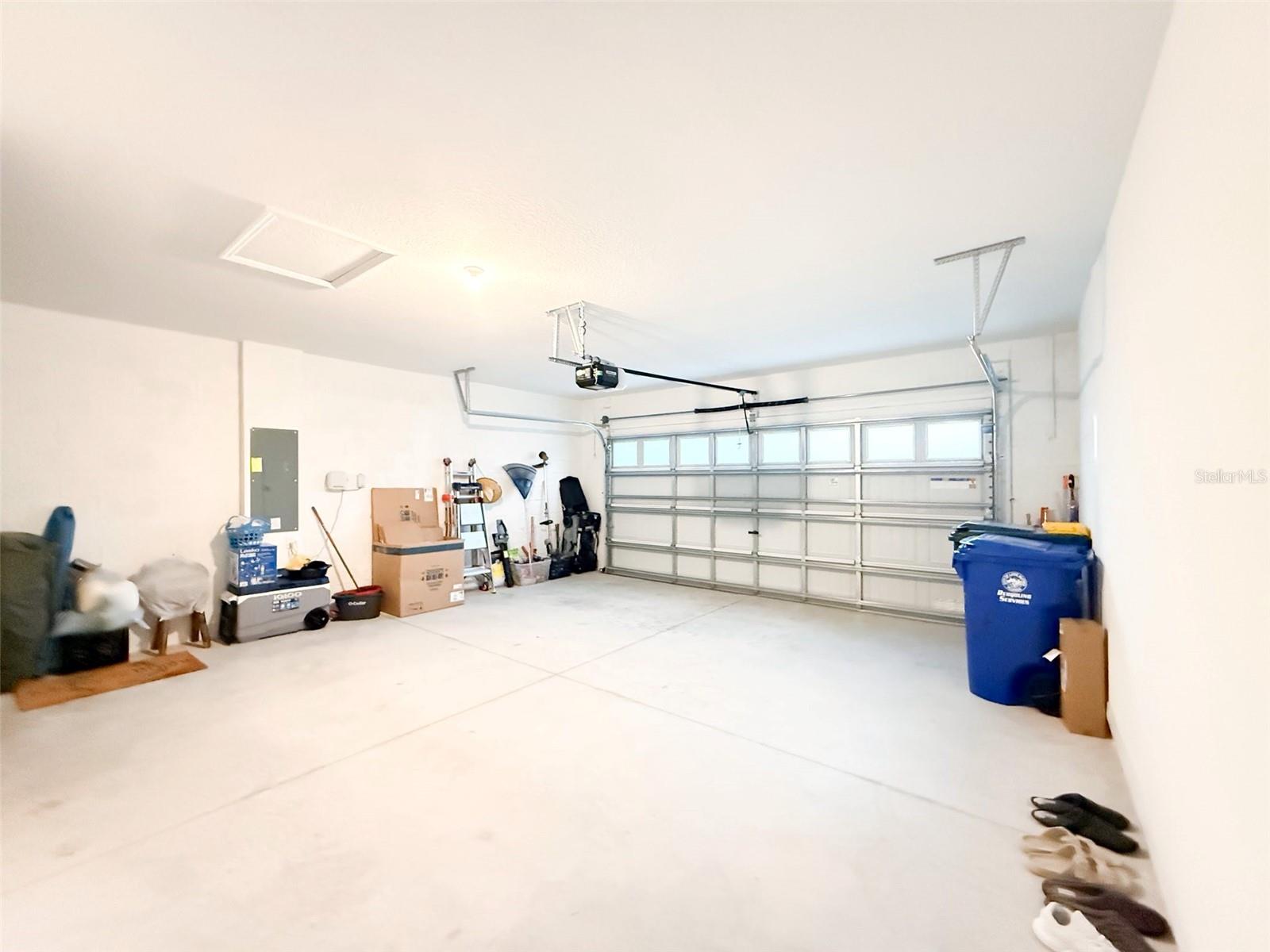 LAKE ALFRED PINES - Residential Lease