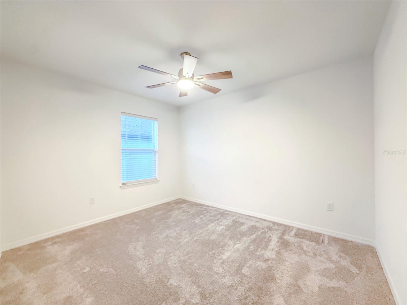 LAKE ALFRED PINES - Residential Lease