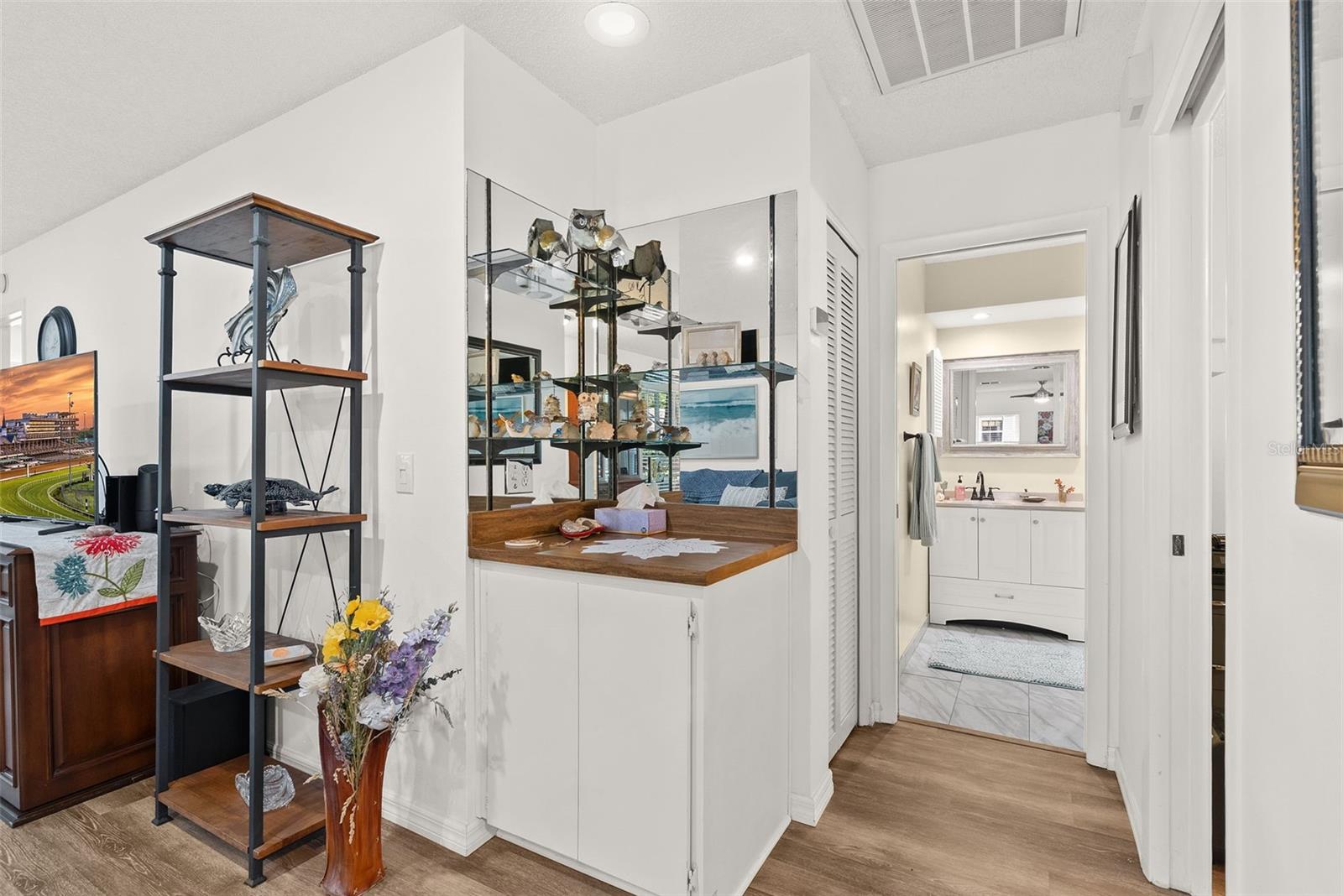 TMBR PINES PN GR VL - Residential Lease