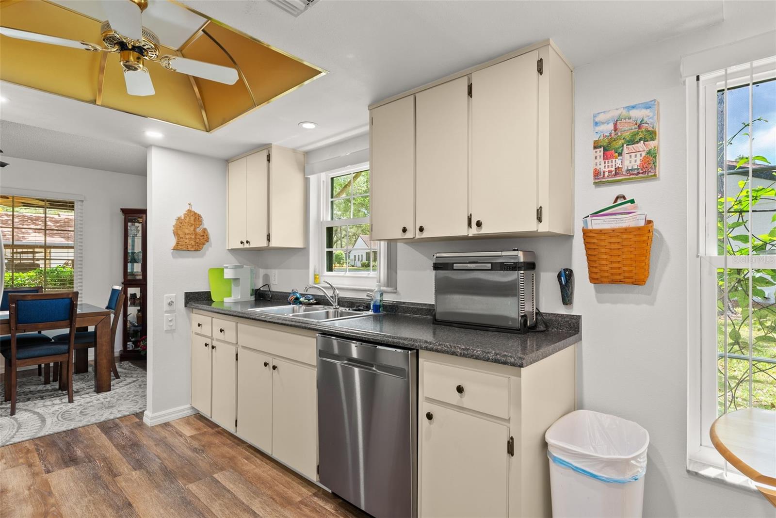 TMBR PINES PN GR VL - Residential Lease