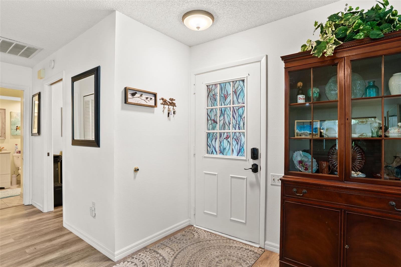 TMBR PINES PN GR VL - Residential Lease