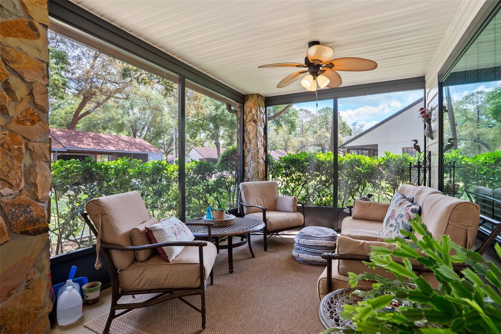 TMBR PINES PN GR VL - Residential Lease