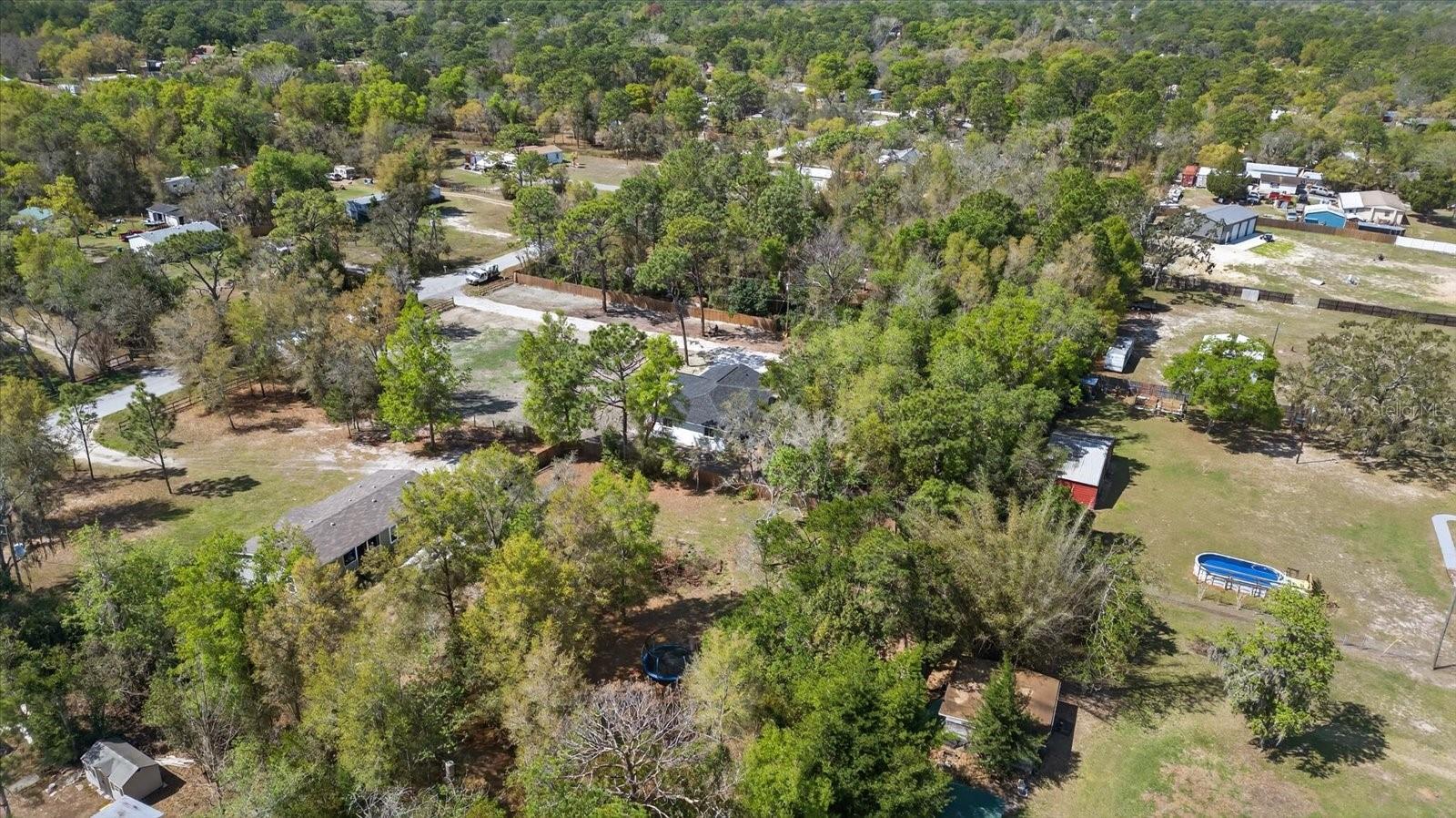 LEISURE HILLS - Residential