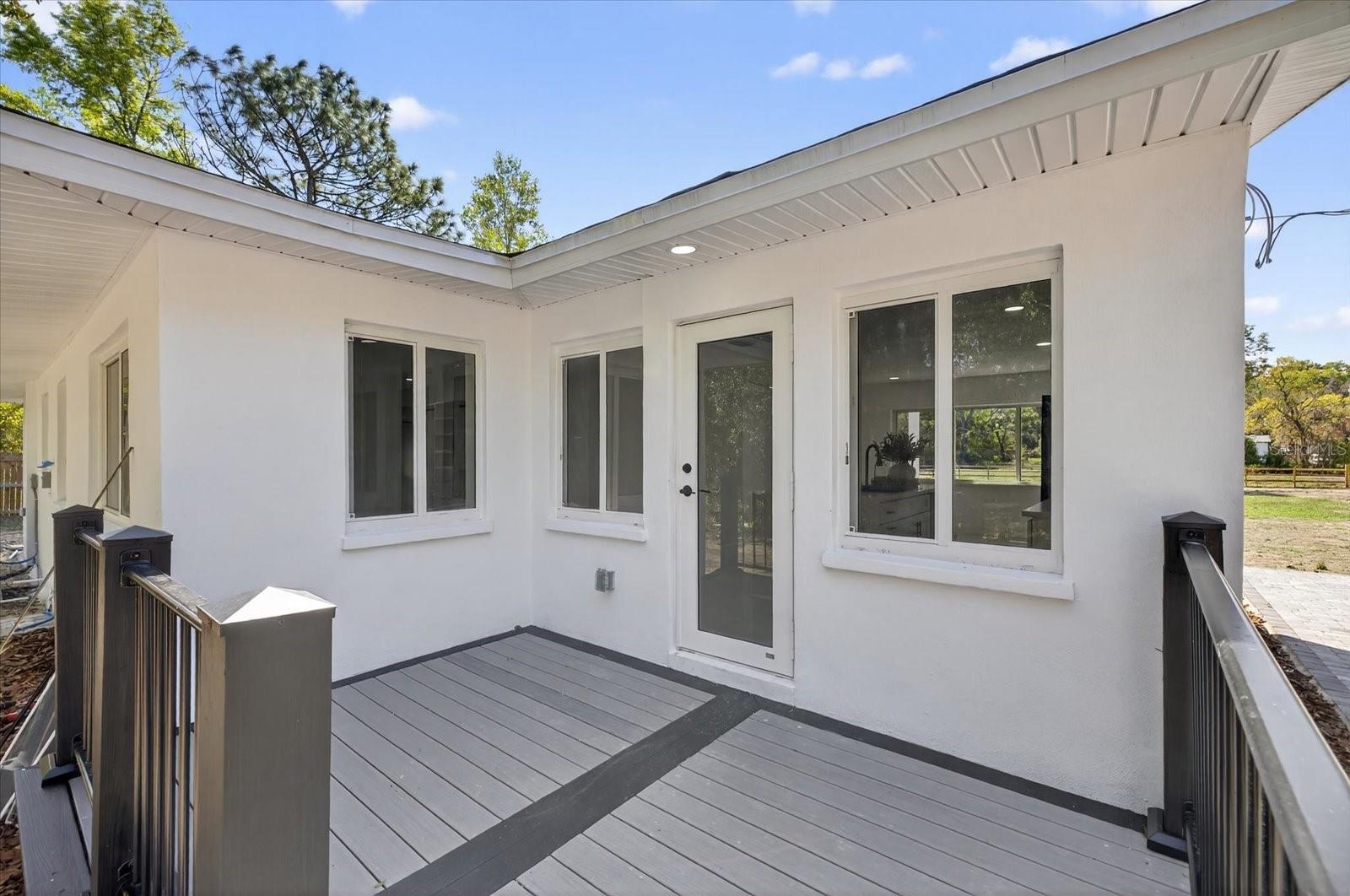 LEISURE HILLS - Residential