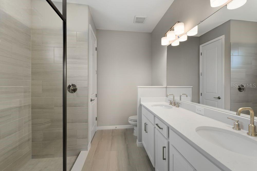 TIBURON - Residential