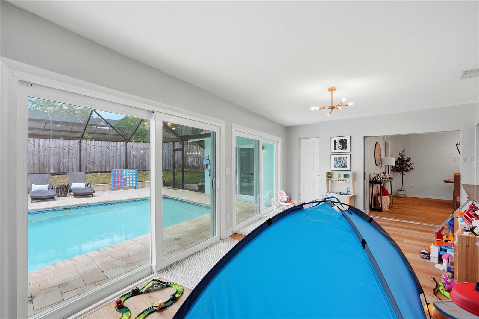 NORTH BAY HILLS FIRST ADD UNIT ONE - Residential