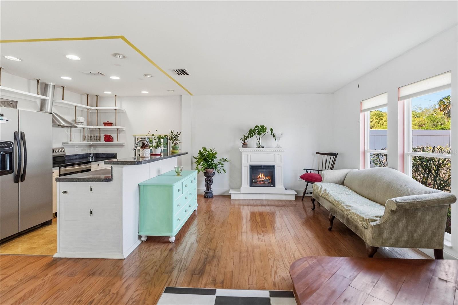 VILLAS OF LAKE MARY - Residential