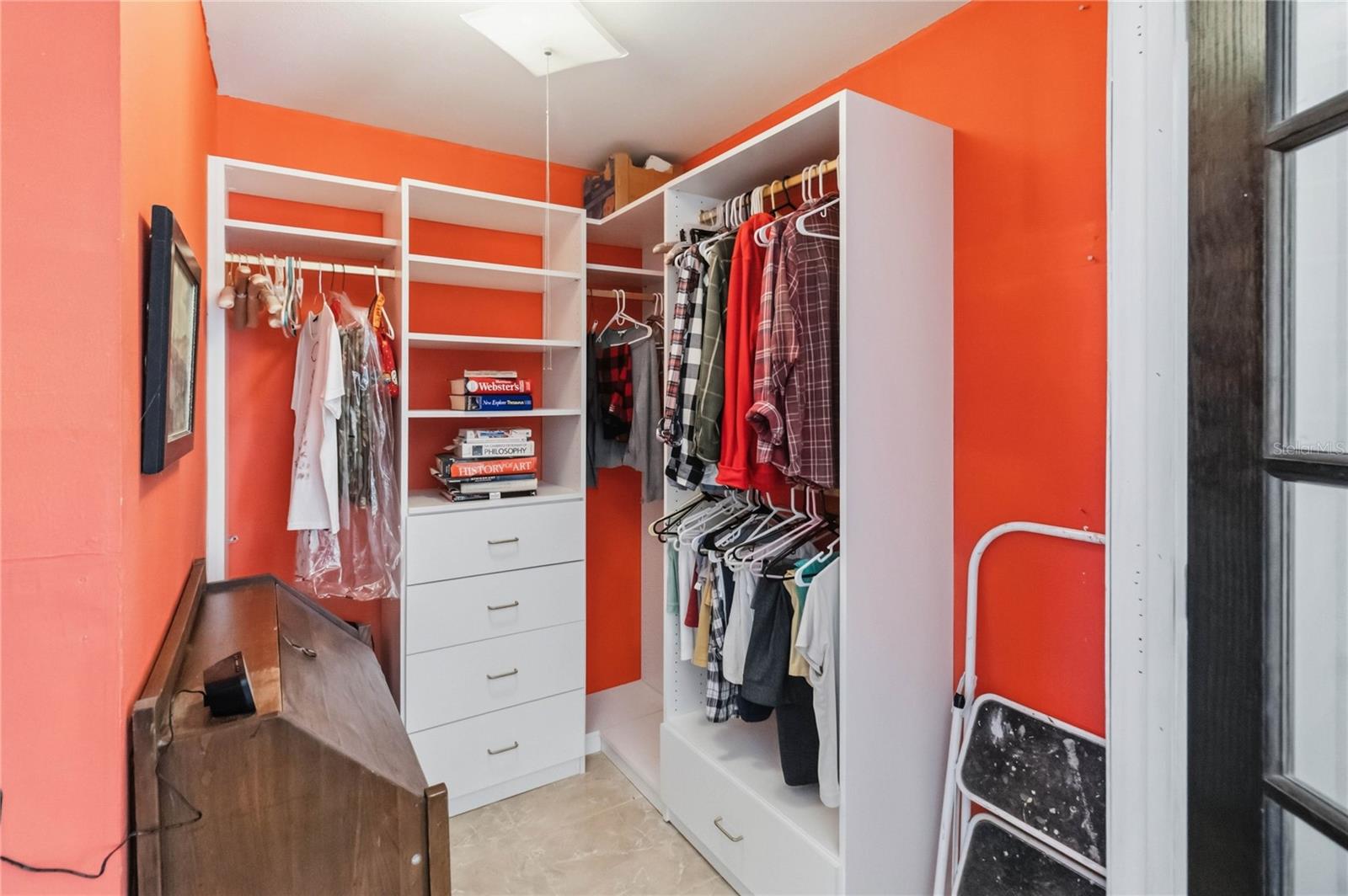 VILLAS OF LAKE MARY - Residential