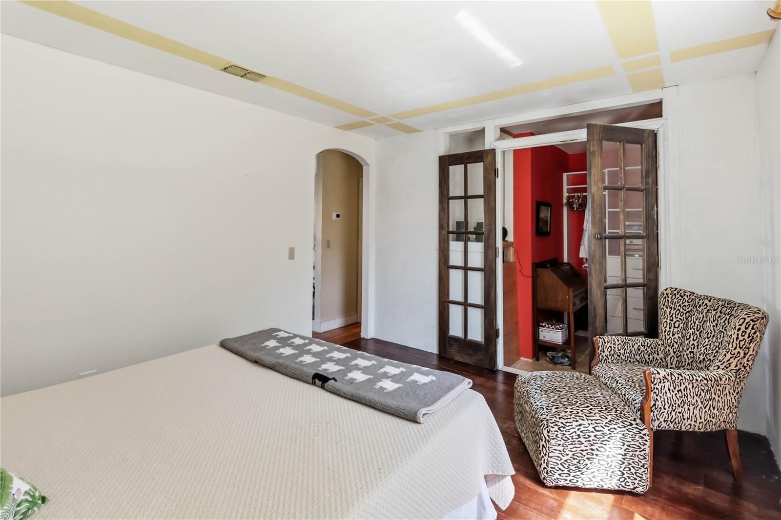 VILLAS OF LAKE MARY - Residential