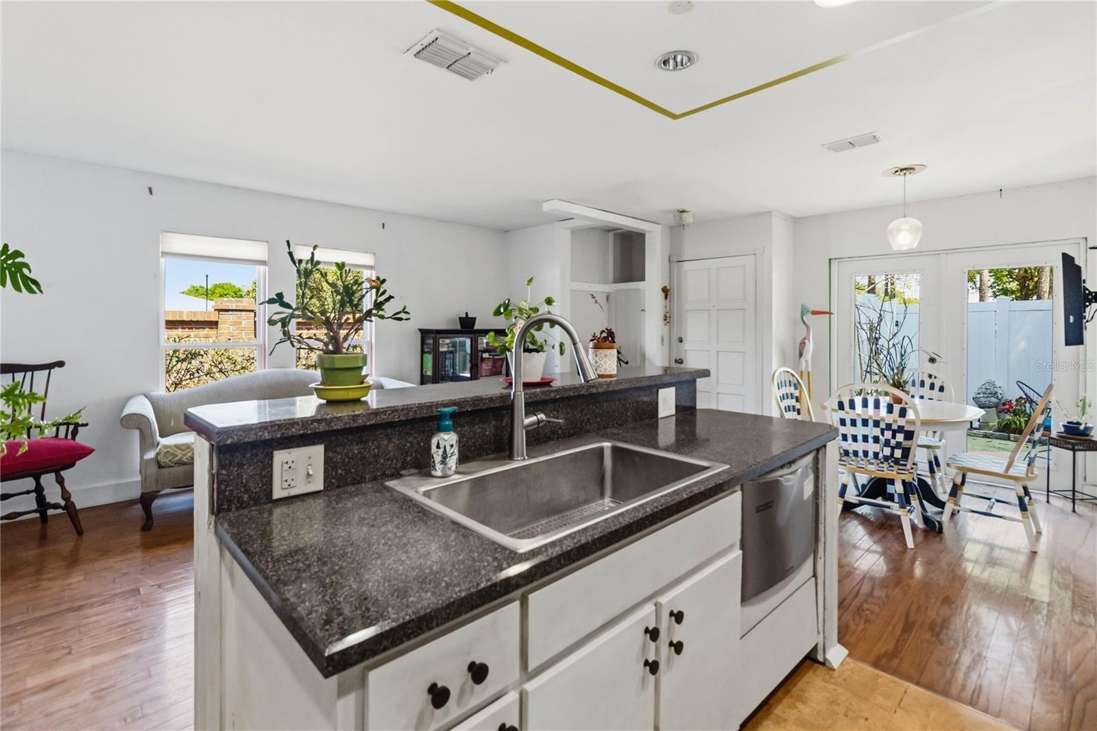 VILLAS OF LAKE MARY - Residential