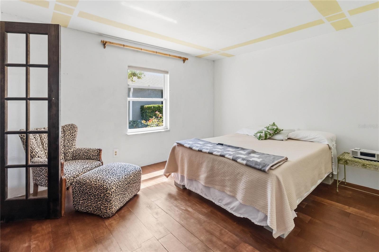 VILLAS OF LAKE MARY - Residential