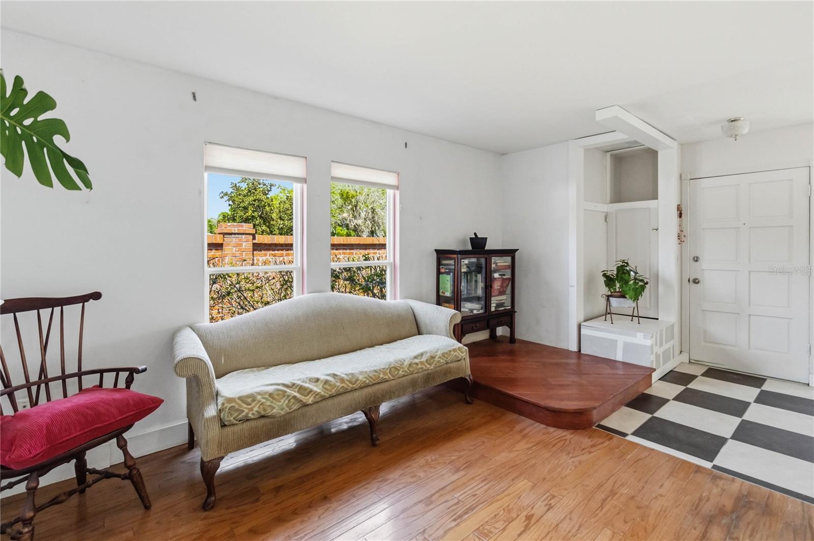 VILLAS OF LAKE MARY - Residential