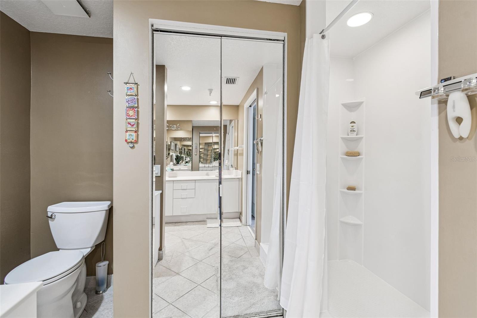 BACOPA BAY CONDO - Residential