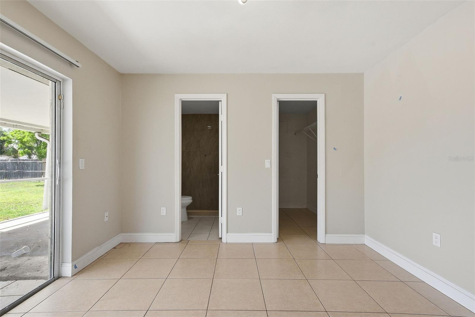 SOUTH POINTE - Residential