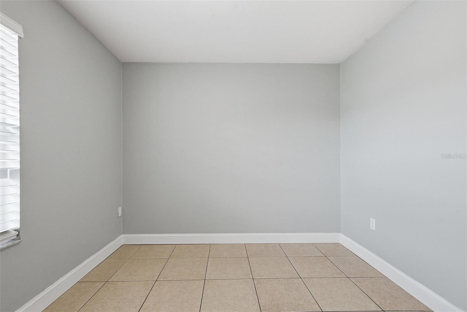 SOUTH POINTE - Residential