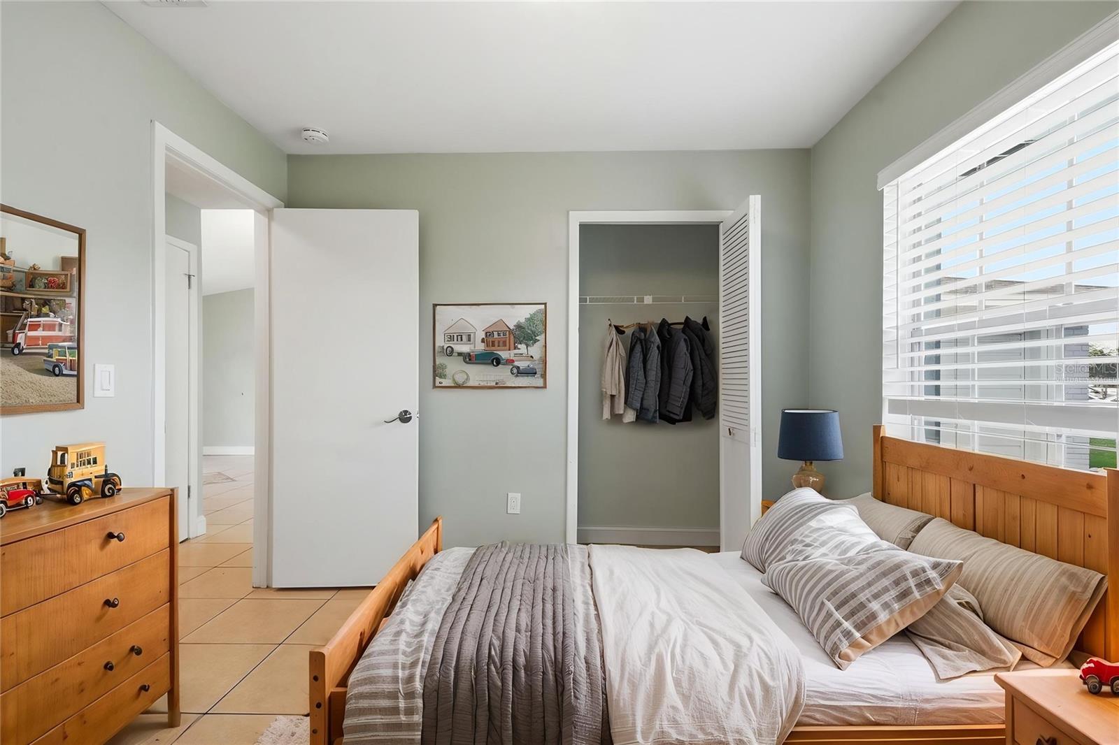 SOUTH POINTE - Residential