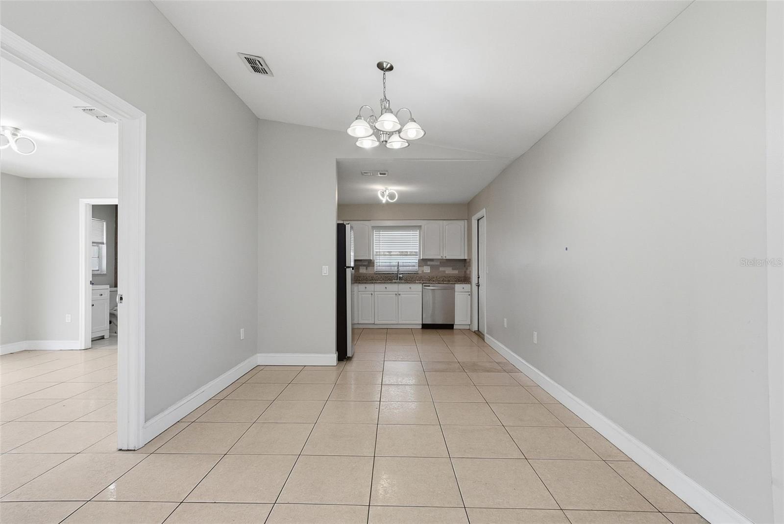 SOUTH POINTE - Residential