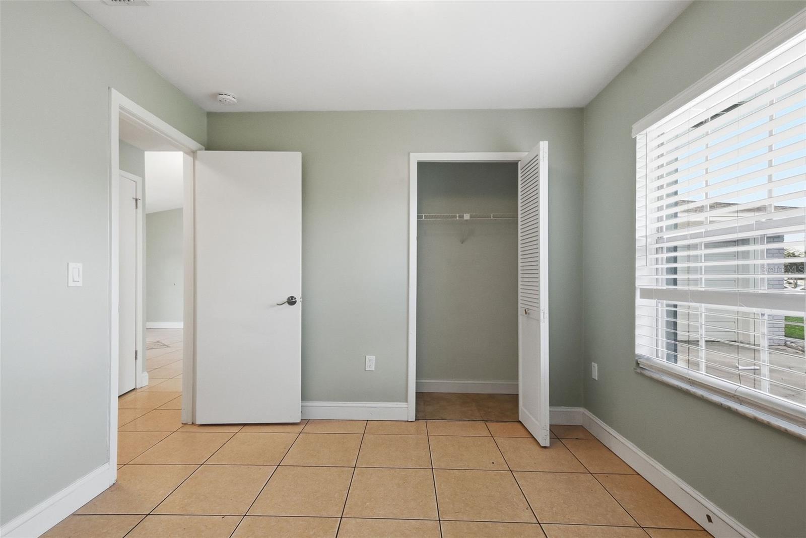 SOUTH POINTE - Residential