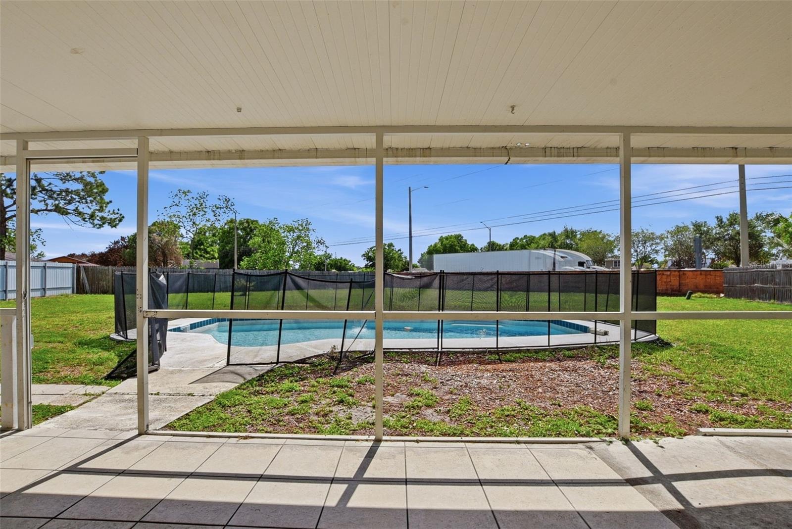 SOUTH POINTE - Residential