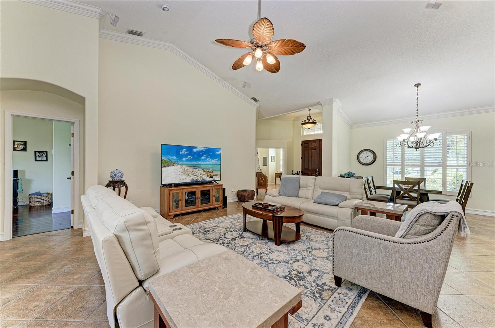 ANCIENT OAKS UNIT ONE - Residential