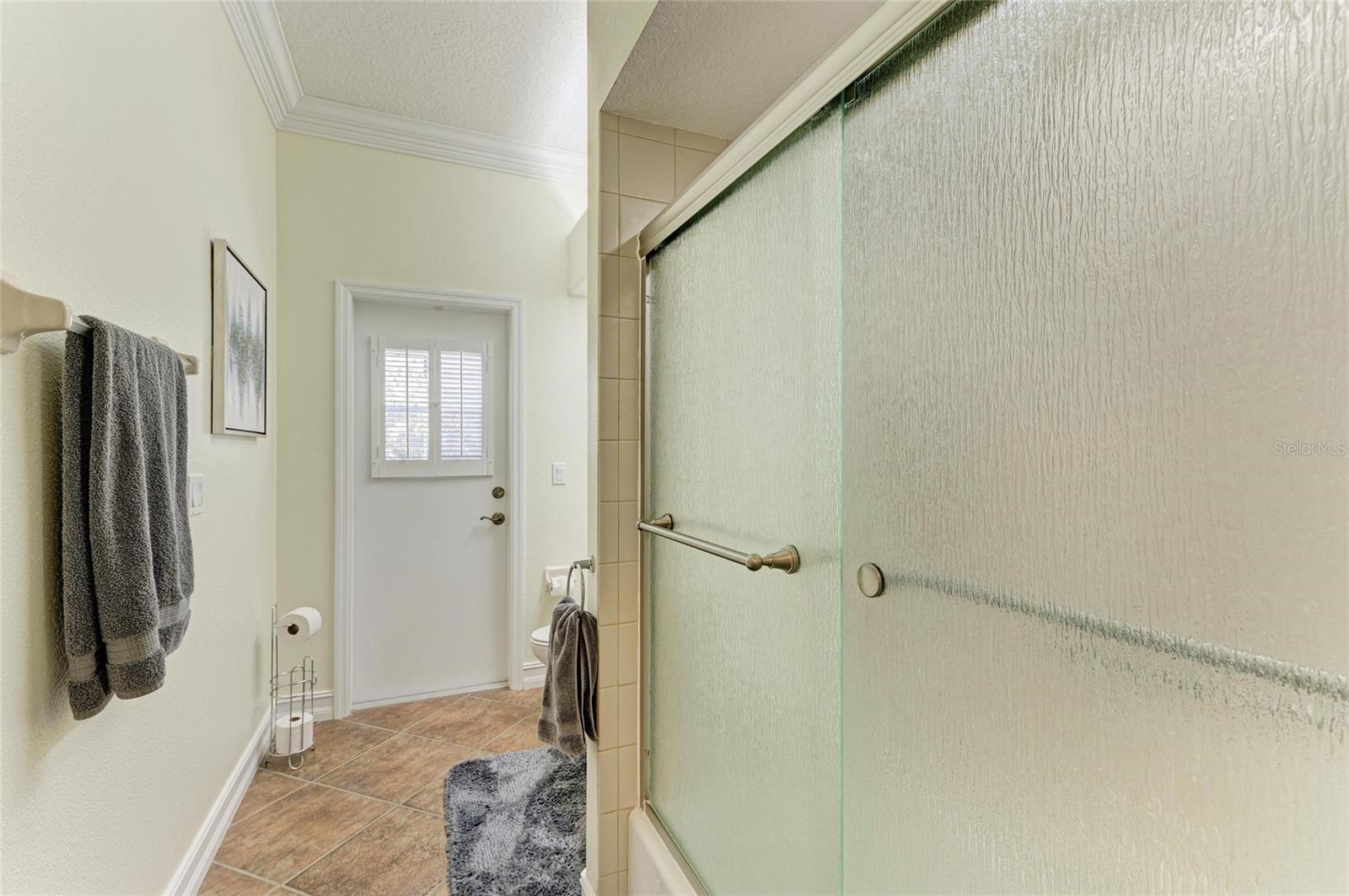 ANCIENT OAKS UNIT ONE - Residential