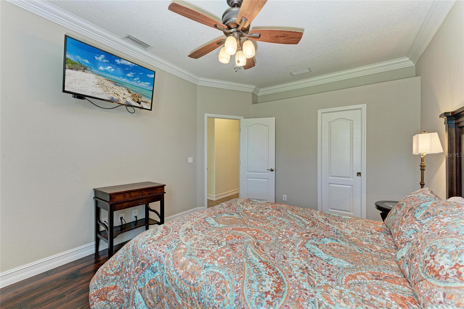 ANCIENT OAKS UNIT ONE - Residential
