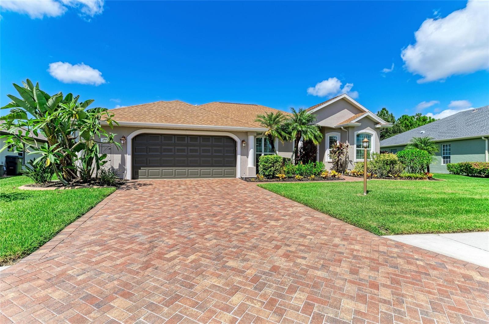 ANCIENT OAKS UNIT ONE - Residential