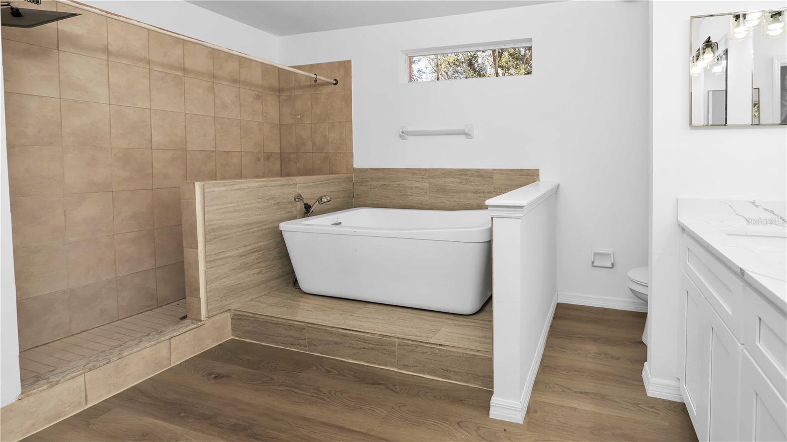 GREENBROOK VILLAS AT ERROL ESTATE 1 - Residential