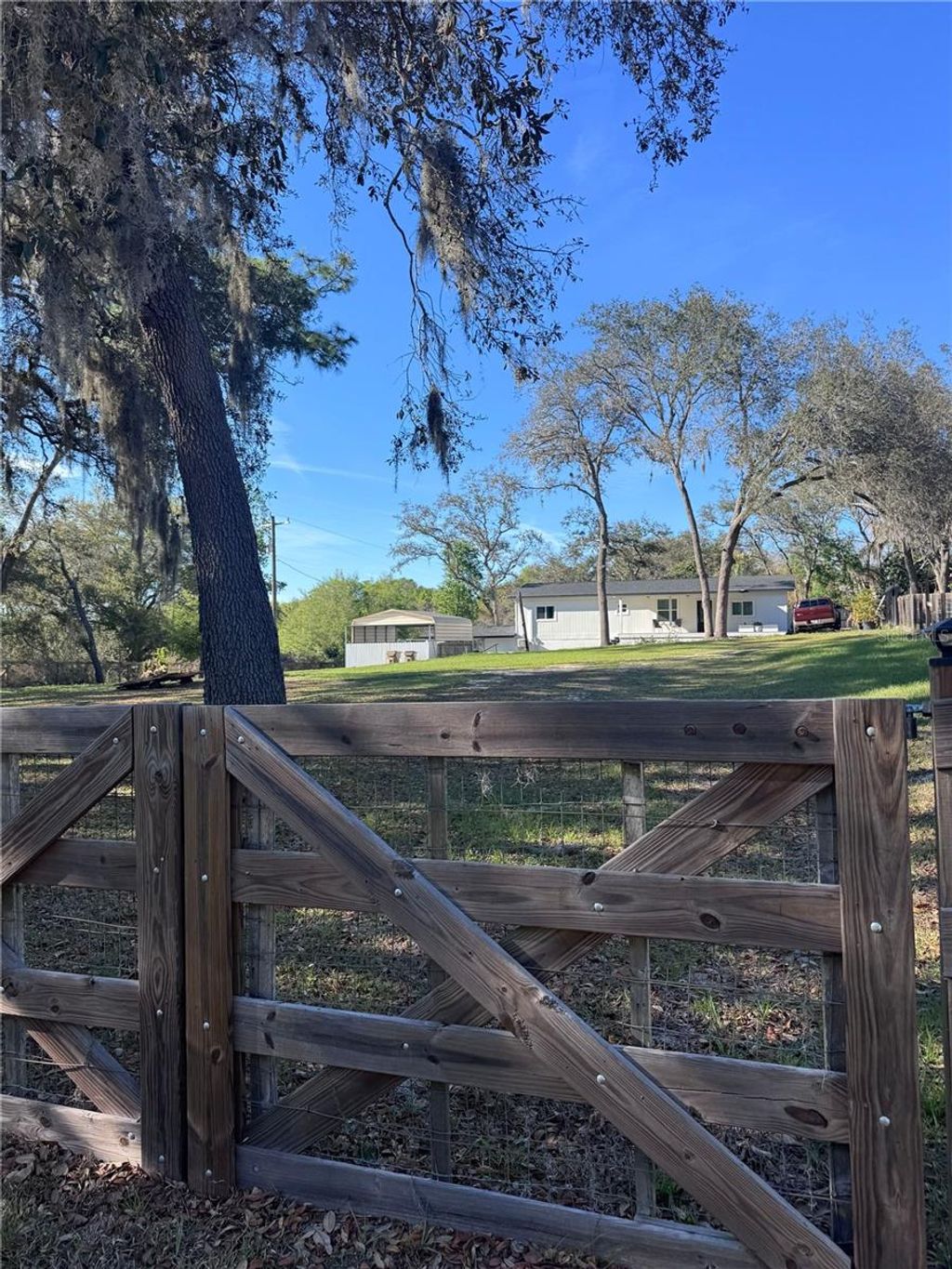 Photo of 10731 Libby Number 3 Road, Clermont, FL 34715 (MLS # G5109989)