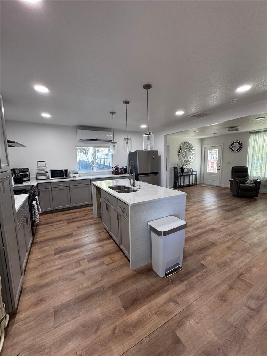 MINNI FLORA HEIGHTS - Residential