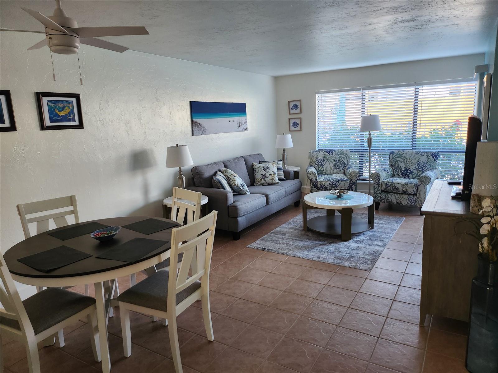 RUNAWAY BAY - Residential