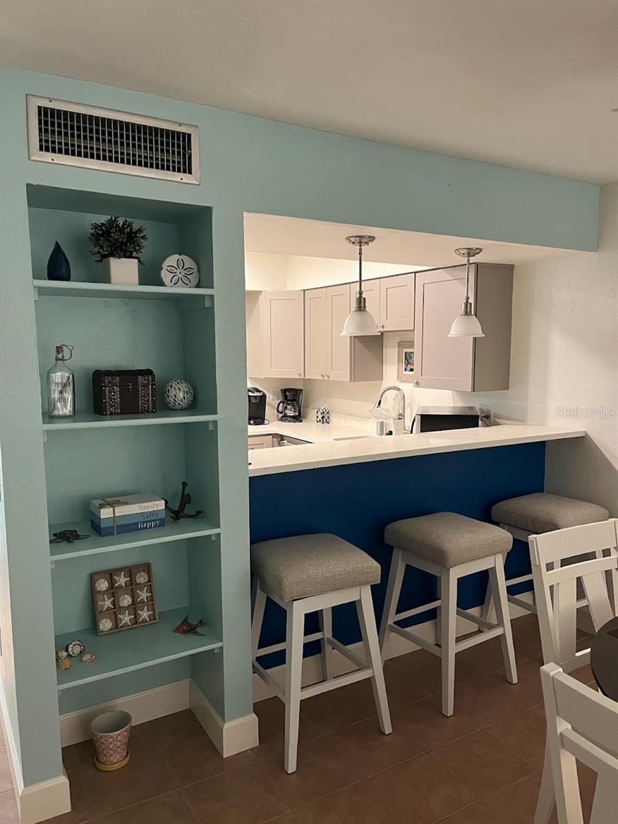 RUNAWAY BAY - Residential