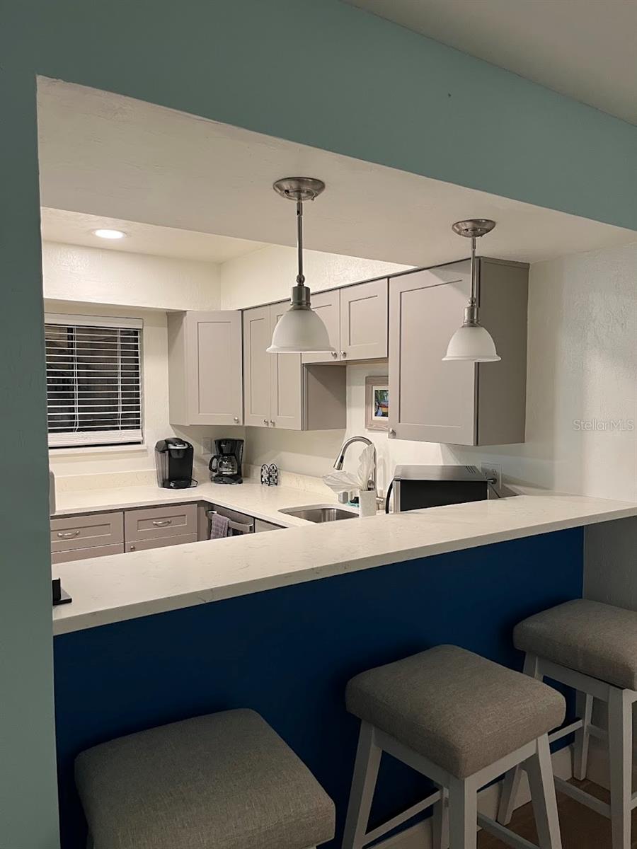 RUNAWAY BAY - Residential