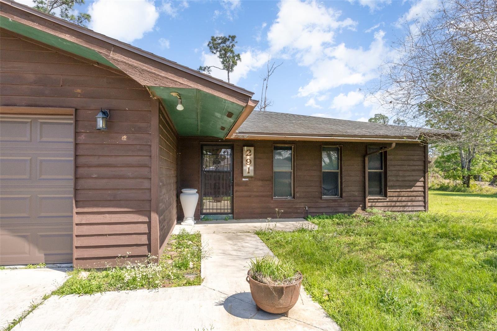 291 CHRISTMAS AVENUE SE