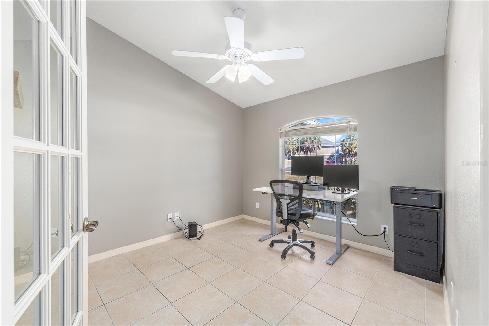 OCALA WATERWAY ESTATE - Residential