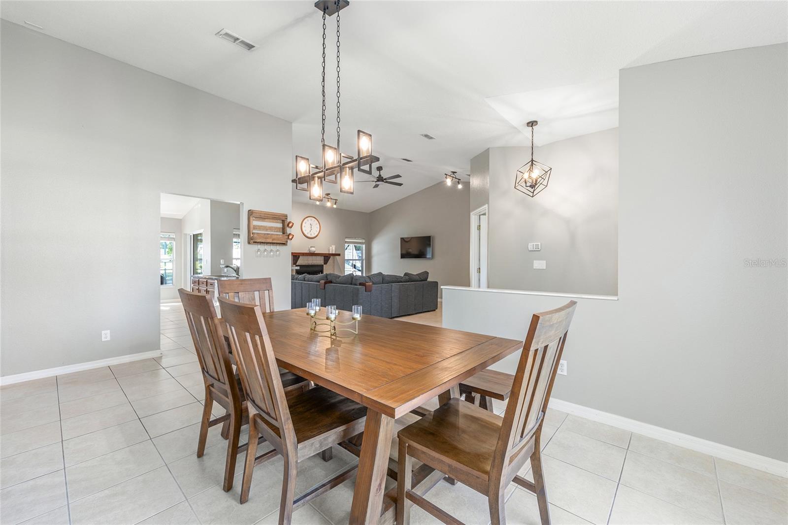 OCALA WATERWAY ESTATE - Residential